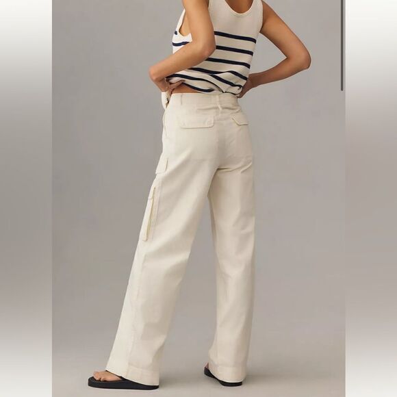 FRAME Relaxed High-Rise Straight-Leg Cargo Jeans - Picture 2 of 7